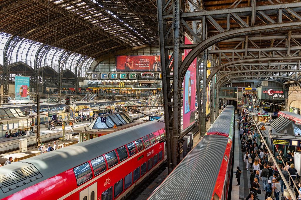bahnhof personen nahverkehr ksotenlos transport